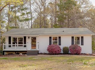 1114 University Dr, Lancaster, SC 29720