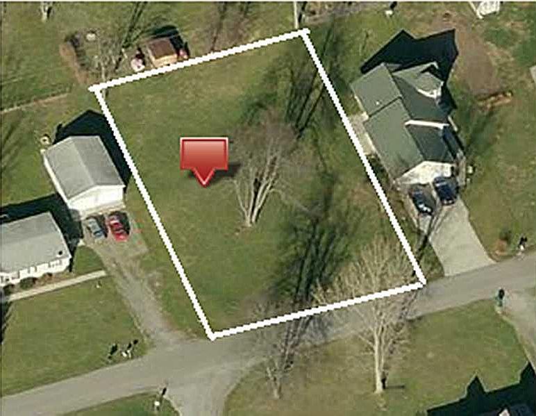 1st image of 0 Oak Ave