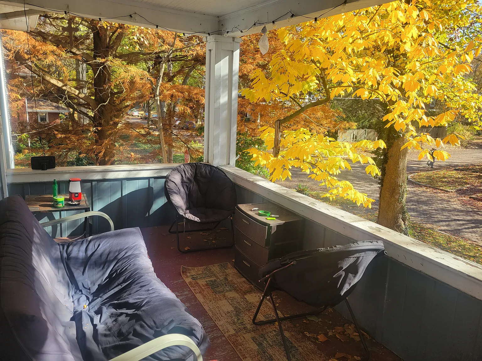 4 bed, 2300 sqft, $2,650 — Photo 3