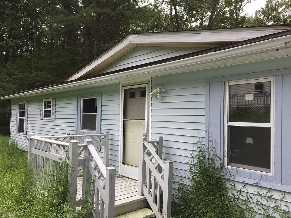 Oakland valley 2nd house front