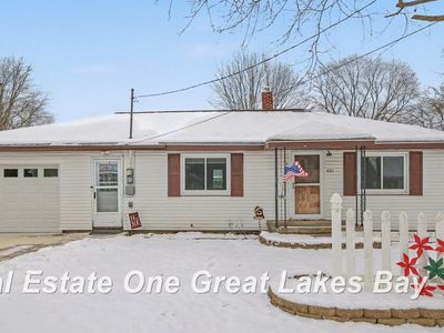 421 S Parsons St, Merrill, MI, 48637