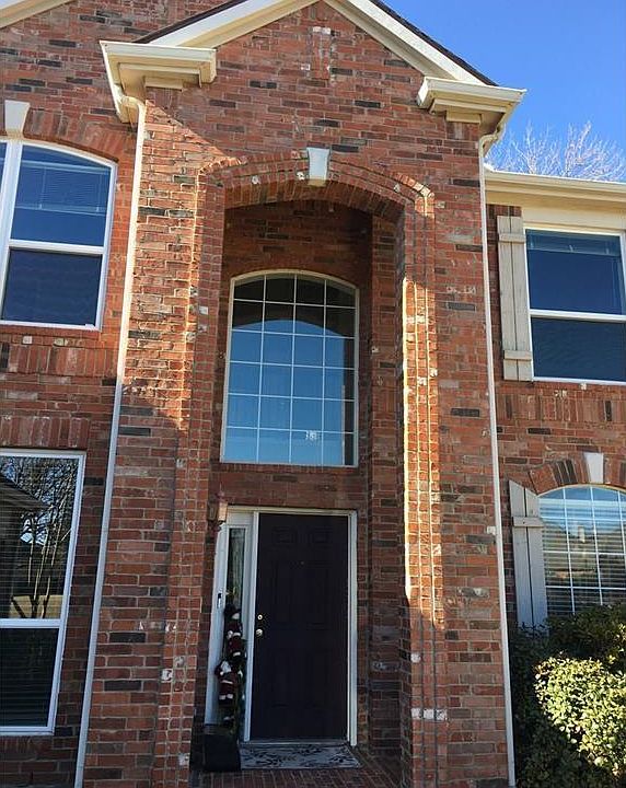 1st image of 6809 Harwood Dr
