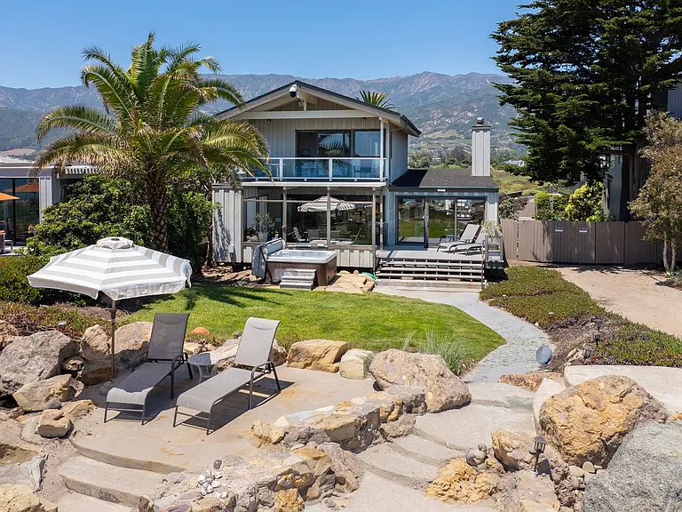 4499 Del Mar Ave — Photo 1