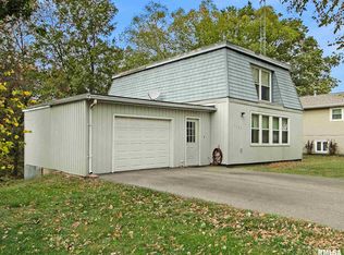 1137 Stacy Ln, Macomb, IL 61455