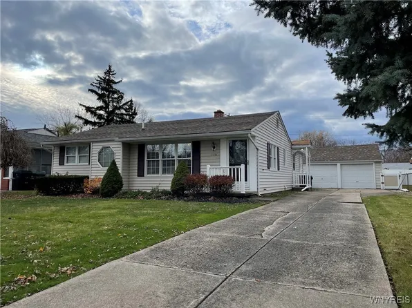 106 Avon Rd, Tonawanda, NY 14150