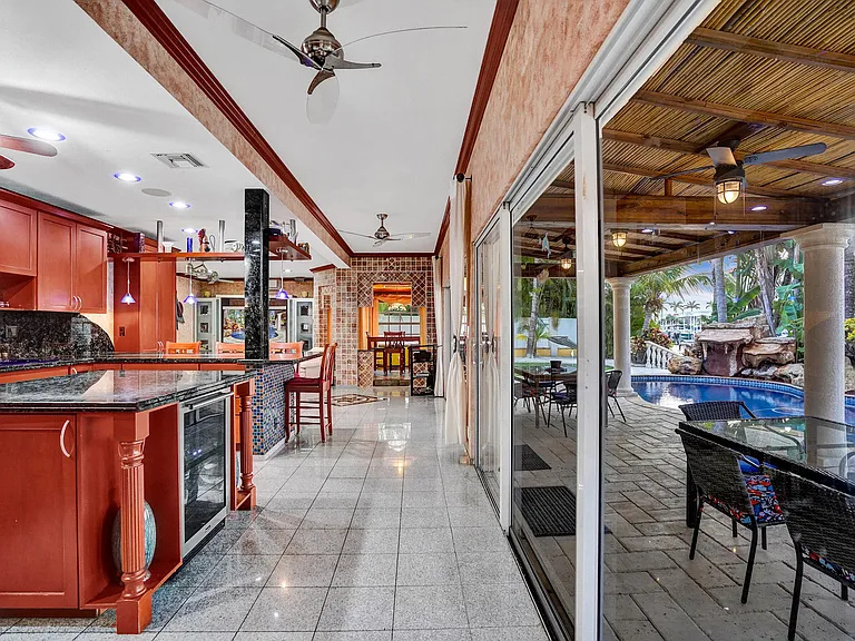 600 Circle Dr — Photo 41