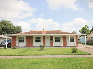 2917 Surfwood Dr, Gretna, LA 70056
