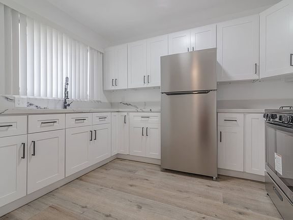 2nd image of 3940 Nicolet Ave #14A