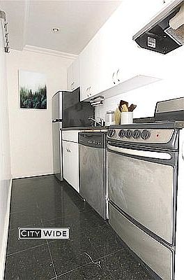2nd image of 160 W 73rd St APT 10K