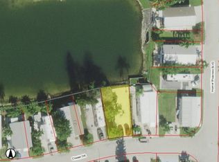 439 Cheetah Dr, Naples, FL 34114