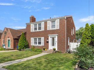 1889 20th St, Wyandotte, MI 48192