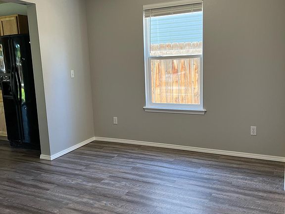 Formal Dining/Playroom