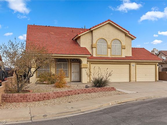 3rd image of 328 Oak Canyon Dr