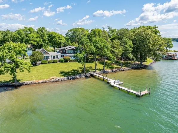 311 Anthony Home Rd, Huddleston, VA 24104