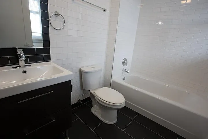 5100 S. Ellis Avenue — Photo 24
