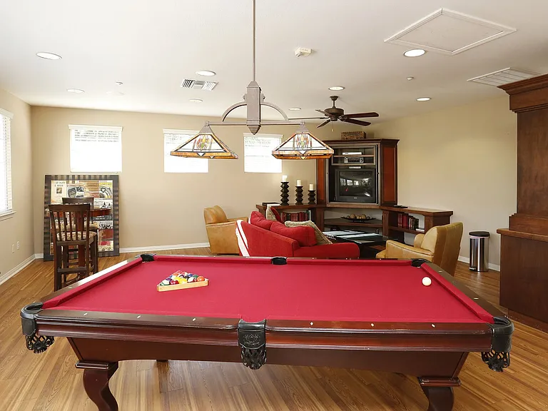 Via Ventura Apartments — Photo 10