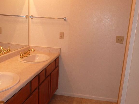 4th image of 6709 W Aire Libre Ave