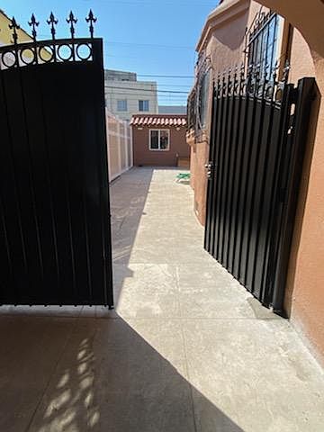 1st image of 4071 McClung Dr #4073