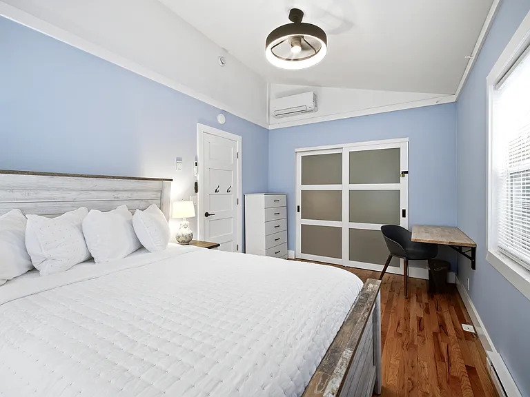 15775 Lakeshore Rd #1 — Photo 10