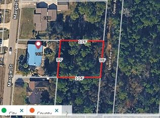 Nhn Gwen Ave, Waveland, MS 39576