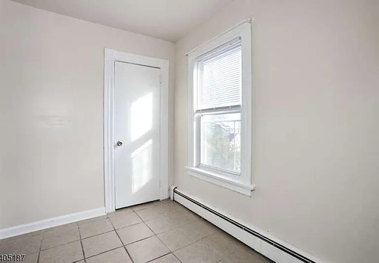 68 Mohawk Ave #2 — Photo 9