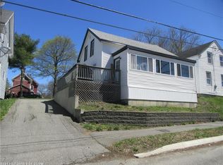 65 Parker St, Bangor, ME 04401