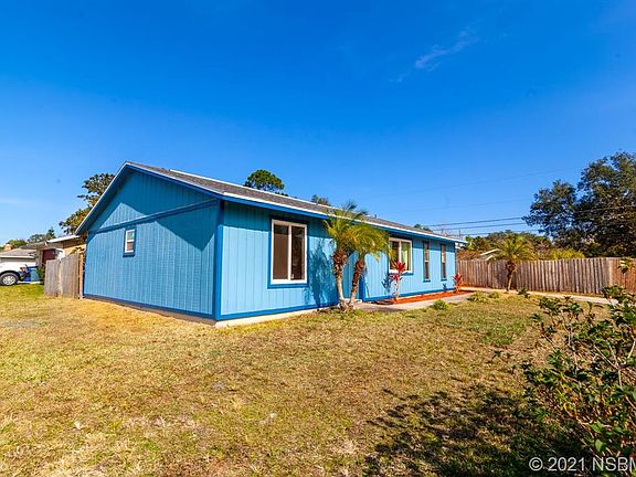 4th image of 3131 Vista Palm Dr