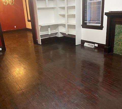 5th image of 1614 North St