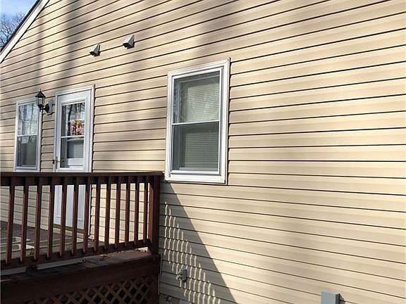 5th image of 1107 Georgia Ave