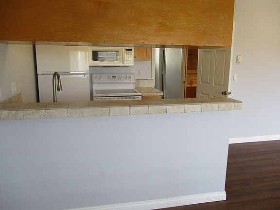 5th image of 2228 Chatsworth Blvd APT 8