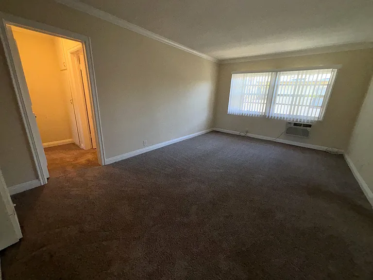 4239 Tujunga — Photo 20