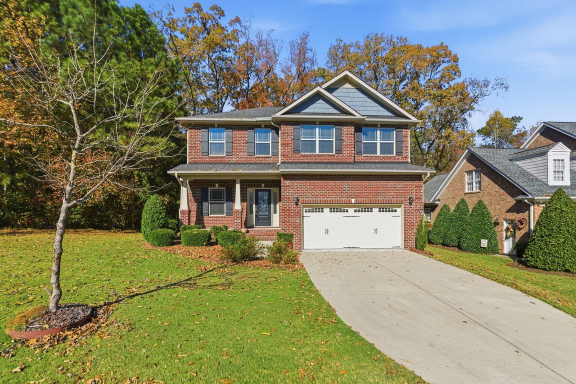 105 Valleycruise Cir-1