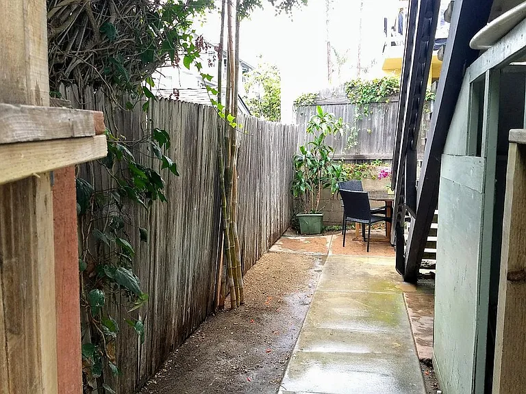 140C Hemlock Ave — Photo 11