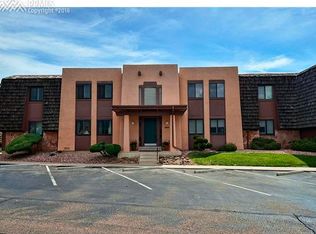 2979 Mesa Rd APT C, Colorado Springs, CO 80904