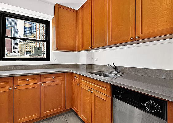 2nd image of 350 W 51st St APT 8g