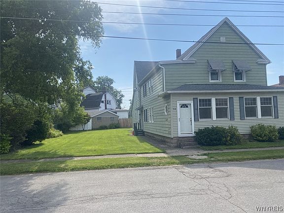 2nd image of 75 Crane St