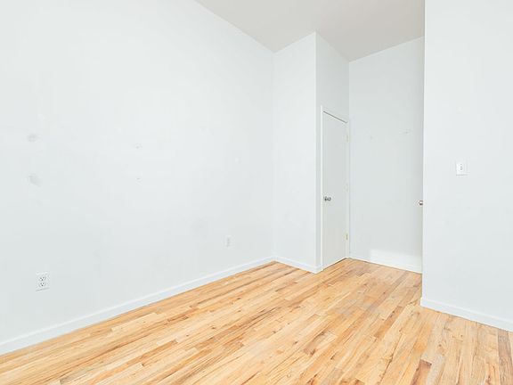 2nd image of 444 Lafayette Ave #1A