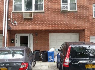 8469 168th Pl, Jamaica, NY 11432
