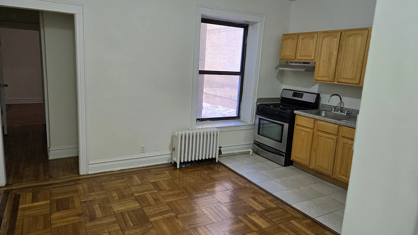 86-03 102nd Street M1