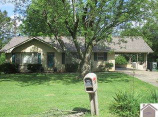 159 Sunset Cir, Cadiz, KY 42211