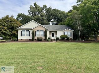 585 Chalk Level Rd, Chatham, VA 24531