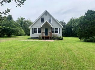 153 Fieldale Dr, Eden, NC 27048