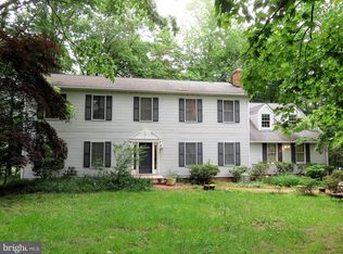 1511 Primrose Ln, Huntingtown, MD 20639