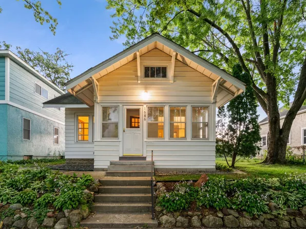 1686 Race St, Saint Paul, MN 55116