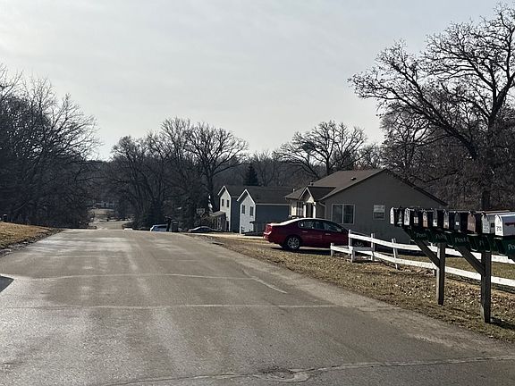 4th image of 1818 3rd Ave SW