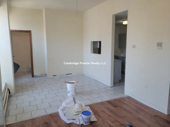 (undisclosed Address), Somerville, MA 02145
