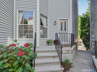 132 Hope St UNIT J, Stamford, CT 06906