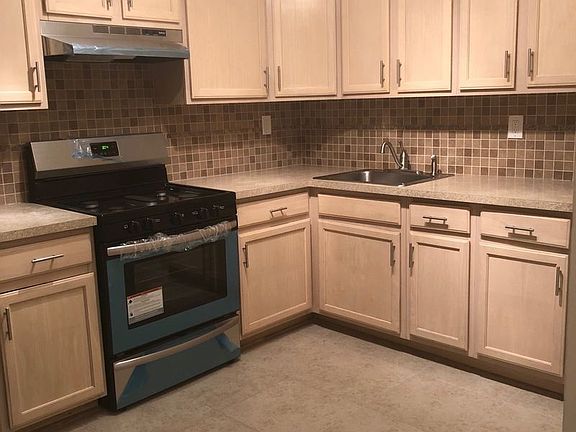 5th image of 1771 E 17th St #3
