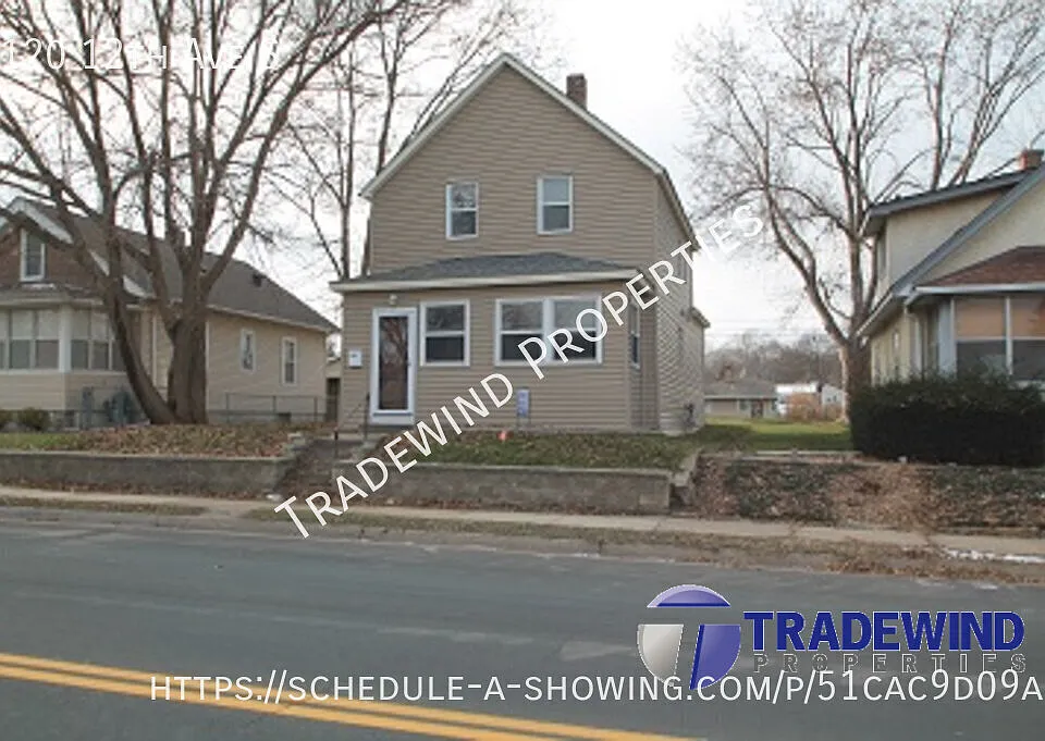 120 12th Ave S