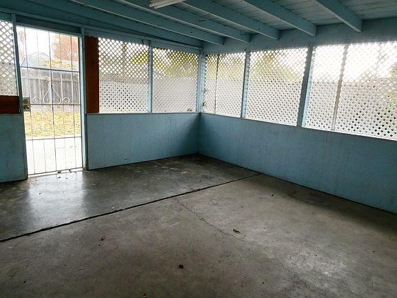 3rd image of 5001 62nd St